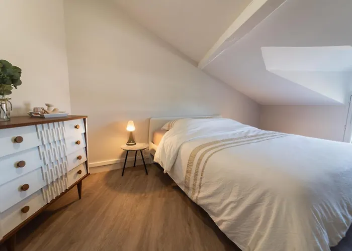 Le Verger : Familial Avec Piscine Pensión 3*