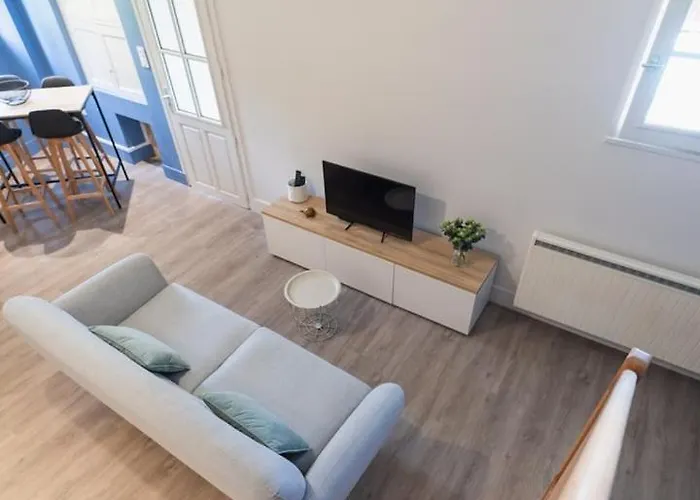 Le Verger : Familial Avec Piscine Vivonne