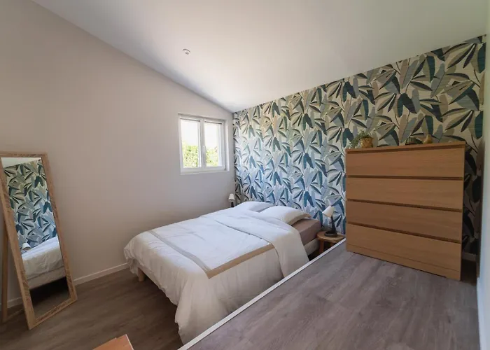 Le Verger : Familial Avec Piscine