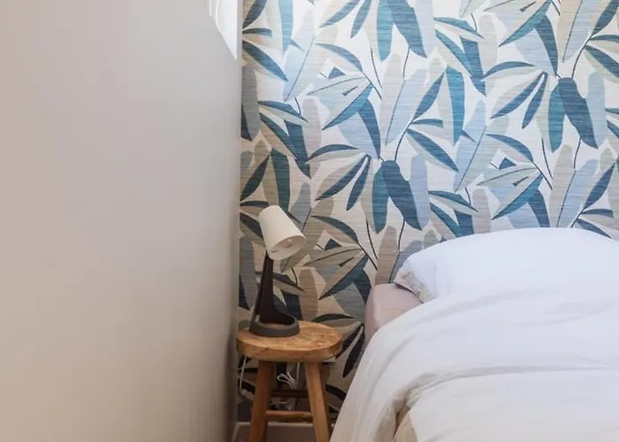 Le Verger : Familial Avec Piscine Pensión Vivonne